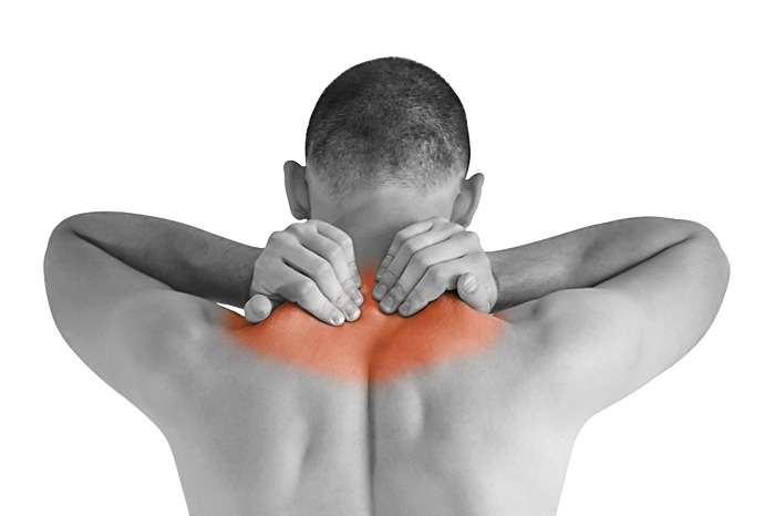 علت درد در بین دو کتف چیست؟